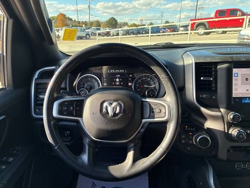 Used 2022 RAM 1500 Big Horn image 16