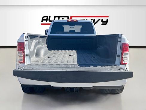 Used 2024 RAM 3500 Tradesman w/ Chrome Appearance Group image 23
