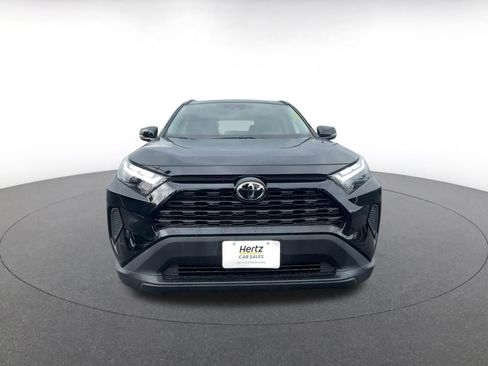 Used 2025 Toyota RAV4 XLE image 4