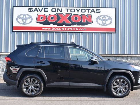 Certified 2025 Toyota RAV4 XLE Premium w/ Weather Package AWD/4WD image 8