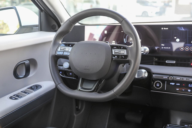 New 2026 Hyundai Ioniq 5 SEL RWD image 17