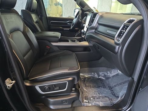 Used 2023 RAM 1500 Laramie image 33