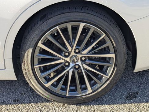 Used 2025 Lexus ES 300h w/ Premium Package image 20