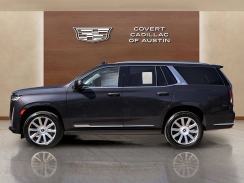 Used 2024 Cadillac Escalade Premium Luxury Platinum w/ Heavy-Duty Trailer Package AWD/4WD image 2