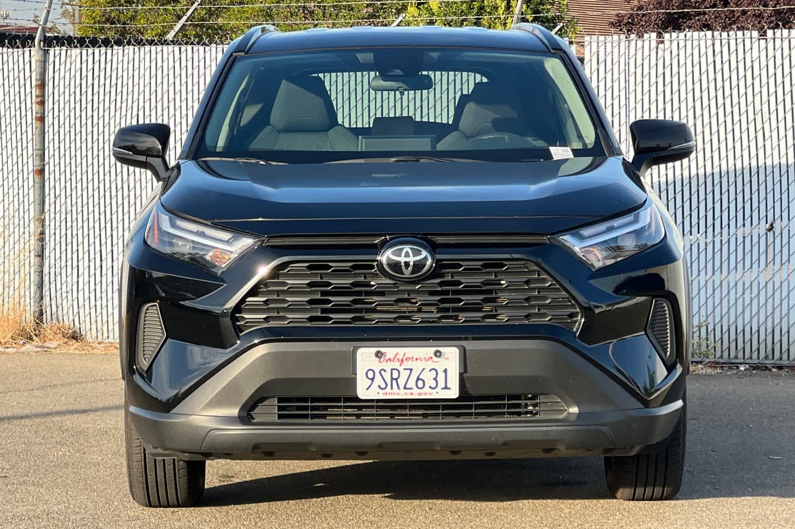 Used 2025 Toyota RAV4 XLE FWD image 8