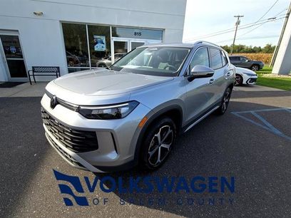 New 2025 Volkswagen Tiguan SE