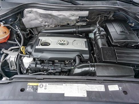Used 2017 Volkswagen Tiguan S FWD image 26