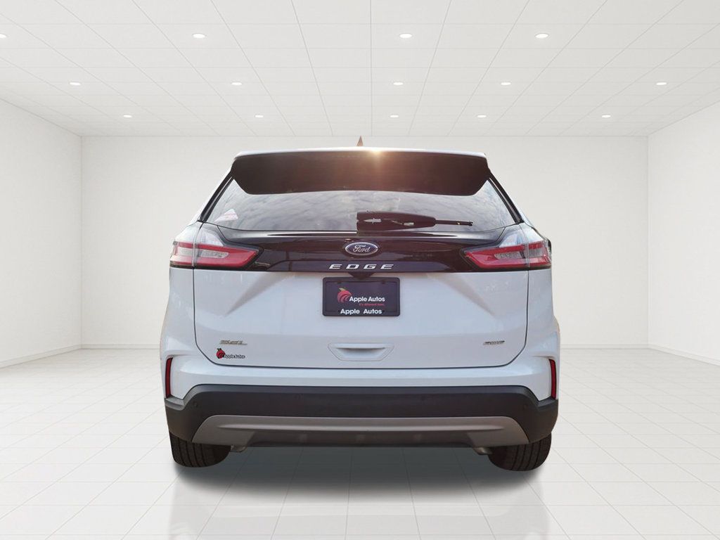 Used 2024 Ford Edge SEL w/ Convenience Package AWD/4WD image 5