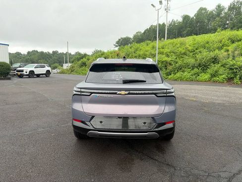 Used 2025 Chevrolet Equinox EV LT w/ Active Safety Package 3 AWD/4WD image 8