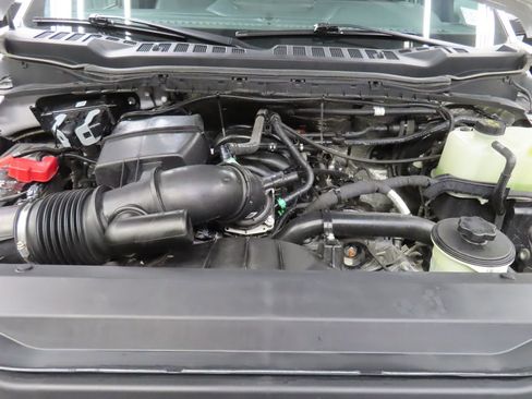 Used 2024 Ford F250 Lariat w/ Chrome Package AWD/4WD image 37