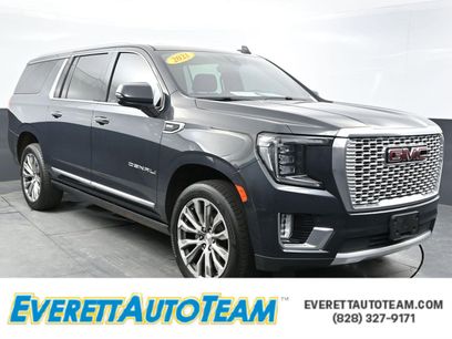 Used 2021 GMC Yukon XL Denali w/ Denali Premium Package