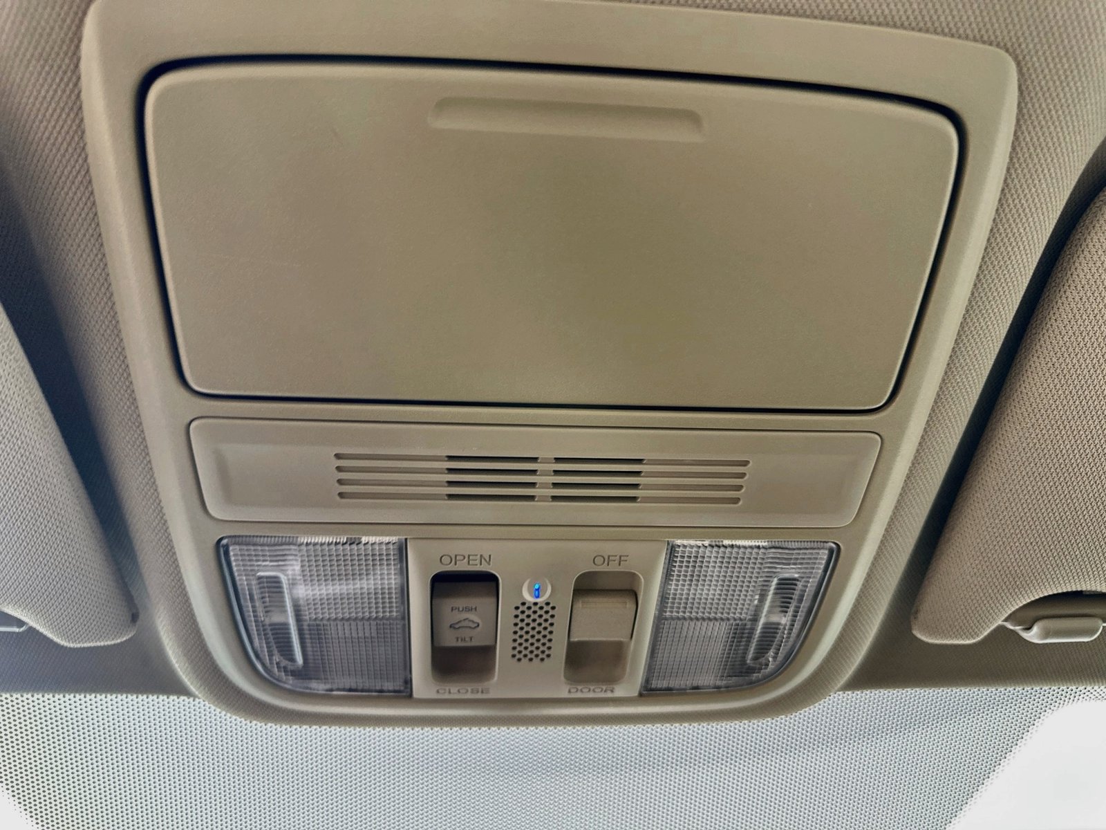 Used 2014 Honda Accord EX image 31