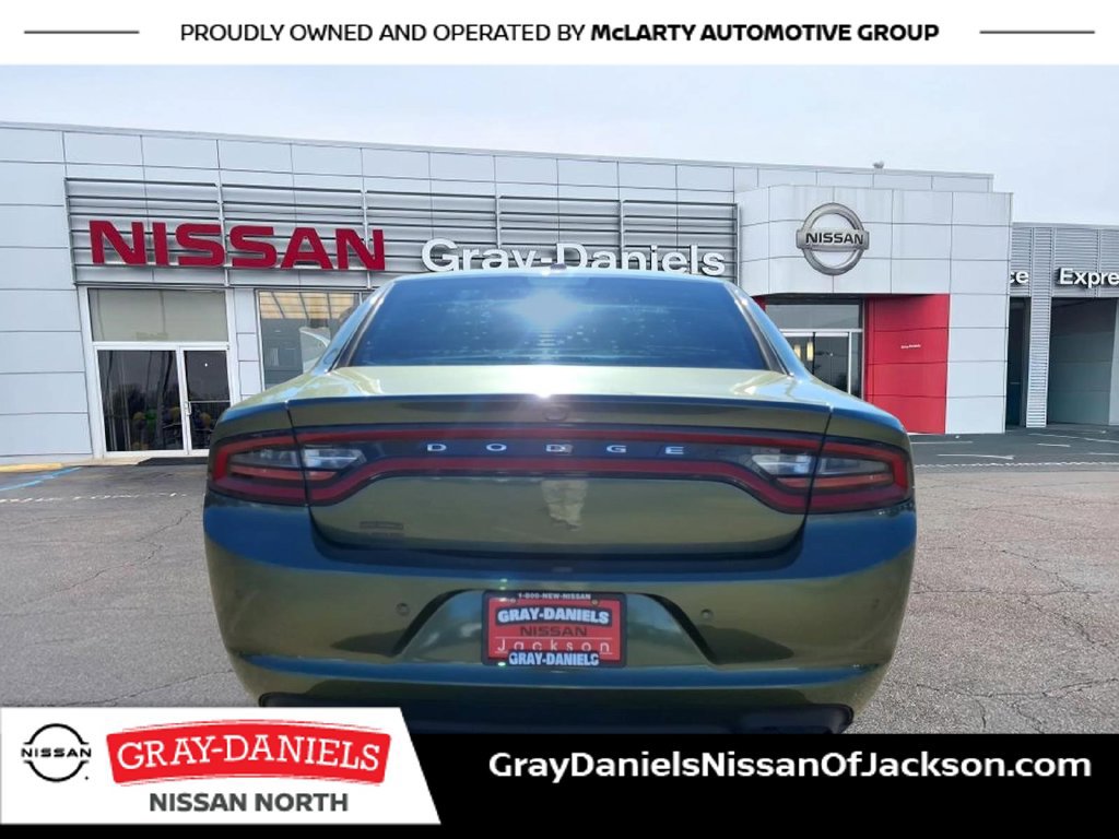 Used 2019 Dodge Charger SXT RWD image 6