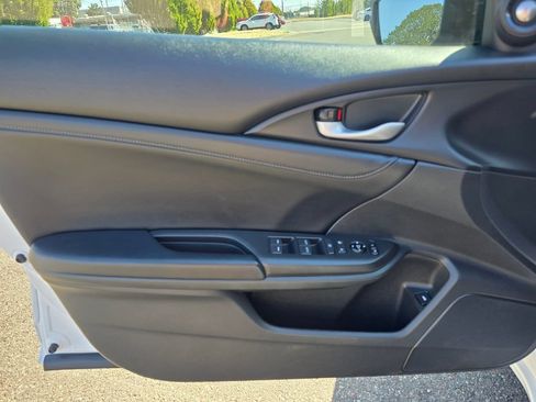 Used 2019 Honda Insight Touring image 13