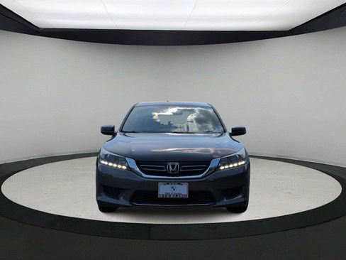 Used 2015 Honda Accord Hybrid Sedan image 3