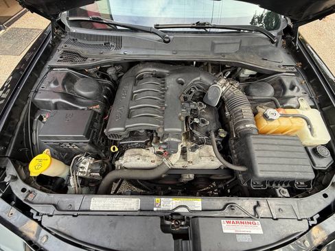 Used 2010 Dodge Charger SXT RWD image 27