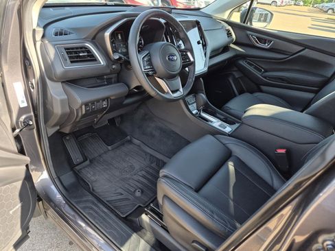 Used 2025 Subaru Ascent Limited AWD/4WD image 13