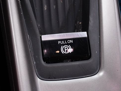 Used 2024 Dodge Charger R/T w/ Plus Group image 29