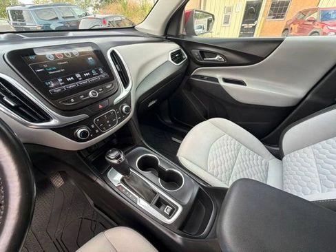 Used 2018 Chevrolet Equinox LT w/ Sun & Infotainment Package FWD image 25