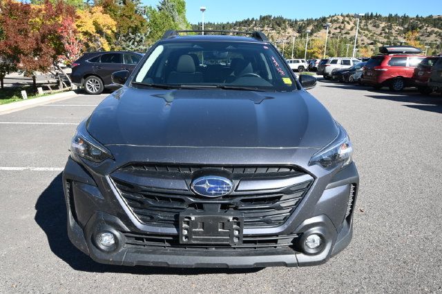 Certified 2025 Subaru Outback Premium w/ Popular Package #1 AWD/4WD image 4