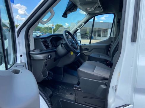 New 2025 Ford Transit 250 148 Medium Roof w/ Load Area Protection Package image 11