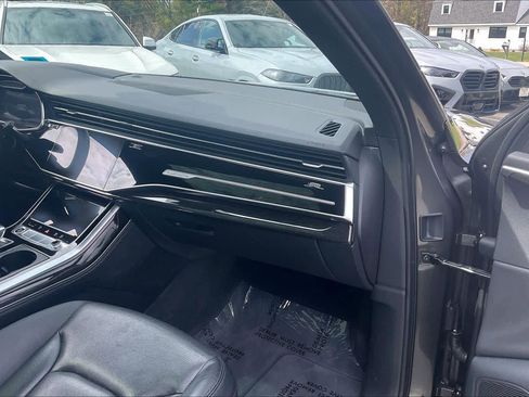 Used 2021 Audi Q7 3.0T Prestige w/ Prestige Package image 18