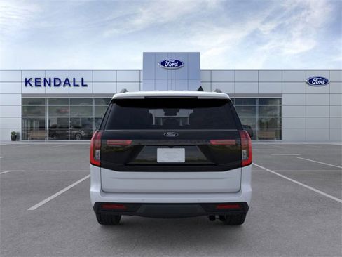 New 2026 Ford Expedition Tremor image 5