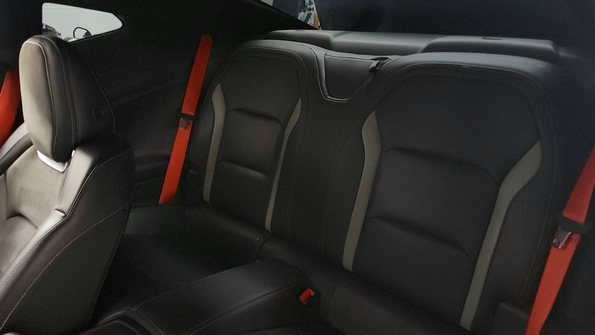 Used 2022 Chevrolet Camaro LT RWD image 22