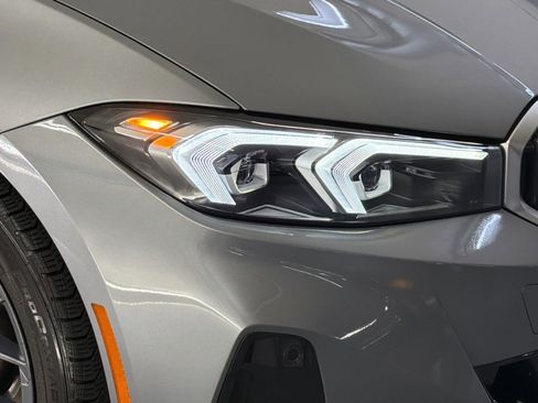 Used 2025 BMW 330i Sedan w/ Convenience Package image 10