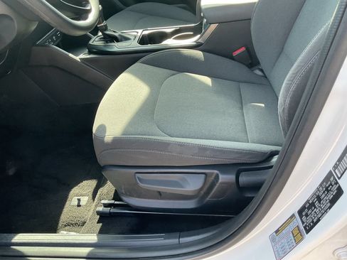 Used 2025 Kia K4 FWD image 12