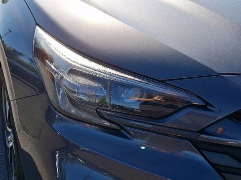 Certified 2025 Subaru Legacy Premium AWD/4WD image 9