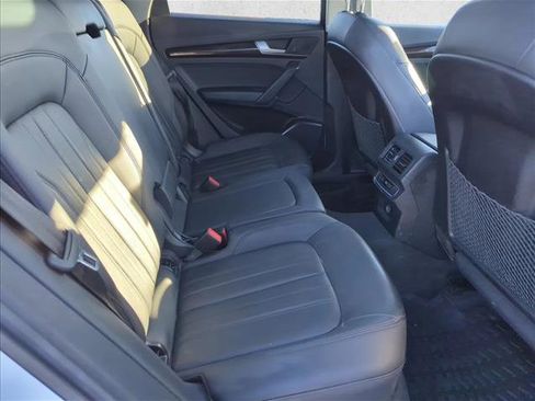 Used 2020 Audi Q5 2.0T Premium w/ Convenience Package image 27