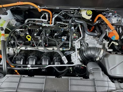 New 2026 Ford Maverick Lariat w/ Black Appearance Package image 30