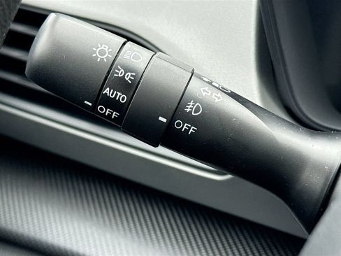 New 2026 Subaru Crosstrek 2.5i Premium AWD/4WD image 13