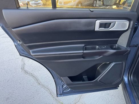 Used 2020 Ford Explorer ST w/ ST Street Pack image 17