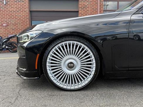 Used 2020 BMW 740i xDrive w/ Cold Weather Package image 4