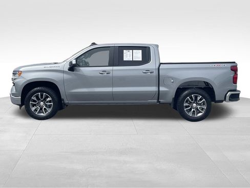 Used 2025 Chevrolet Silverado 1500 LT image 6