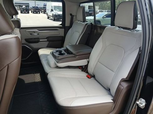 Used 2025 RAM 1500 Laramie AWD/4WD image 20