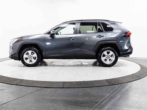 Used 2021 Toyota RAV4 XLE image 7