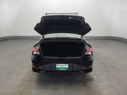Used 2021 Hyundai Elantra SE w/ Cargo Package FWD image 29