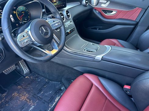 Used 2023 Mercedes-Benz GLC 300 4MATIC Coupe image 4