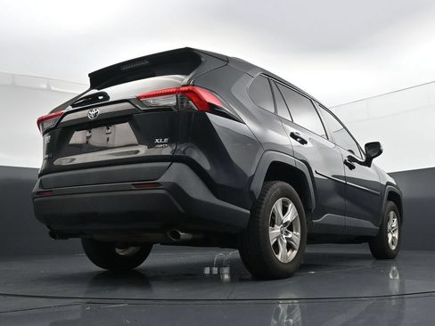Used 2020 Toyota RAV4 XLE w/ Convenience Package AWD/4WD image 22