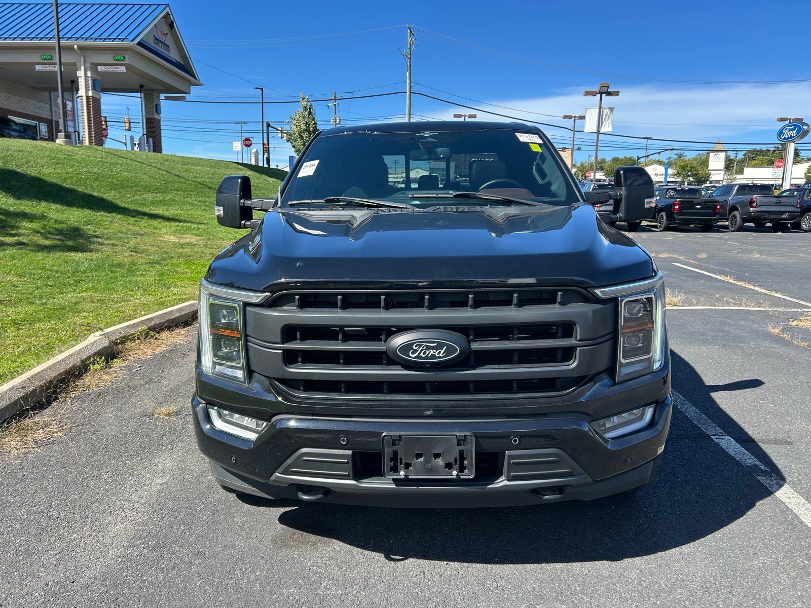 Used 2023 Ford F150 Lariat w/ Equipment Group 502A High AWD/4WD image 2