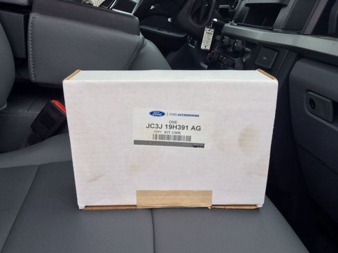 Used 2024 Ford F350 XL w/ Snow Plow Prep Package image 25