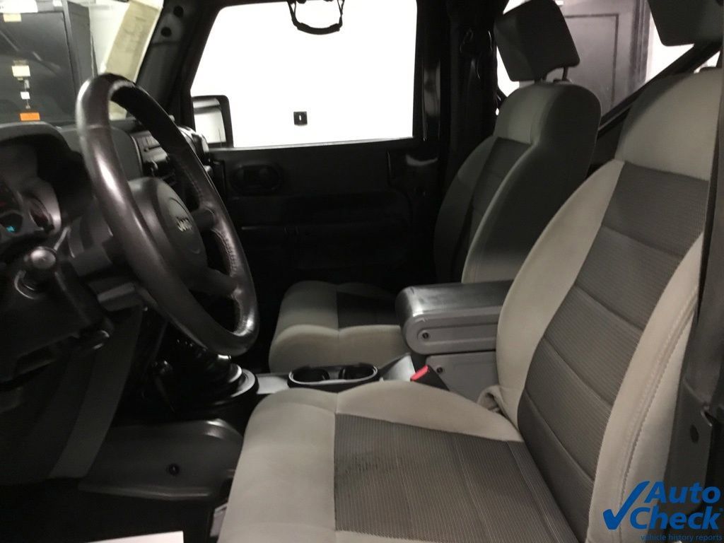 Used 2010 Jeep Wrangler Sport AWD/4WD image 27