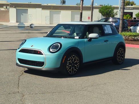 Used 2025 MINI Cooper S image 5