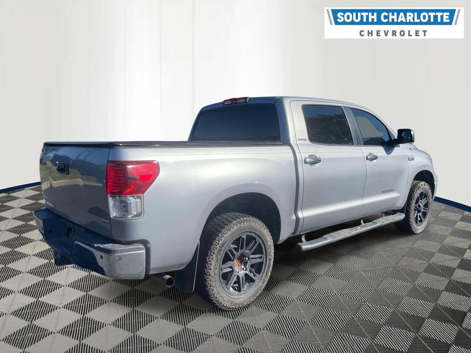 Used 2013 Toyota Tundra Limited w/ Memory Pkg RWD image 4