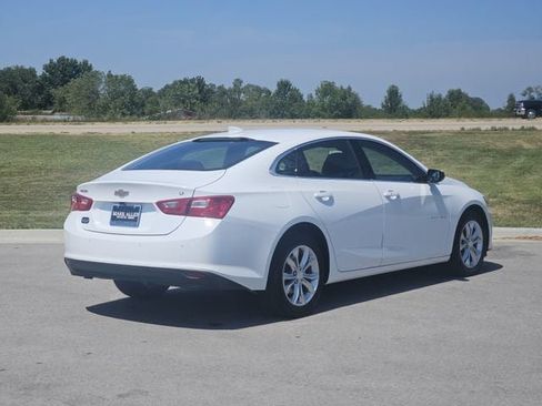 Used 2025 Chevrolet Malibu LT FWD image 7