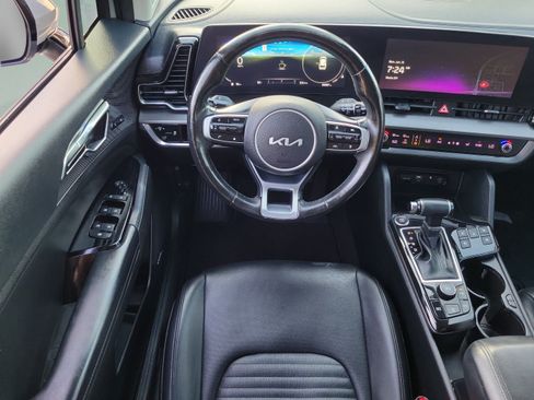 Used 2023 Kia Sportage SX FWD image 9
