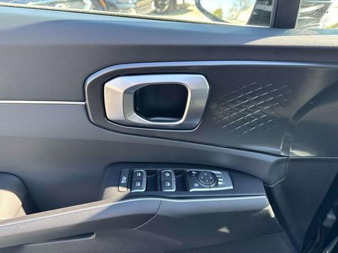 New 2026 Kia Sorento S w/ S Panoramic Sunroof Package FWD image 25